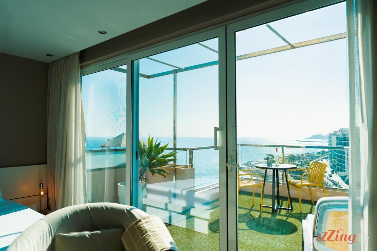 Gorgeous Seaviews From A Stunning Sliema Studio ภายนอก รูปภาพ